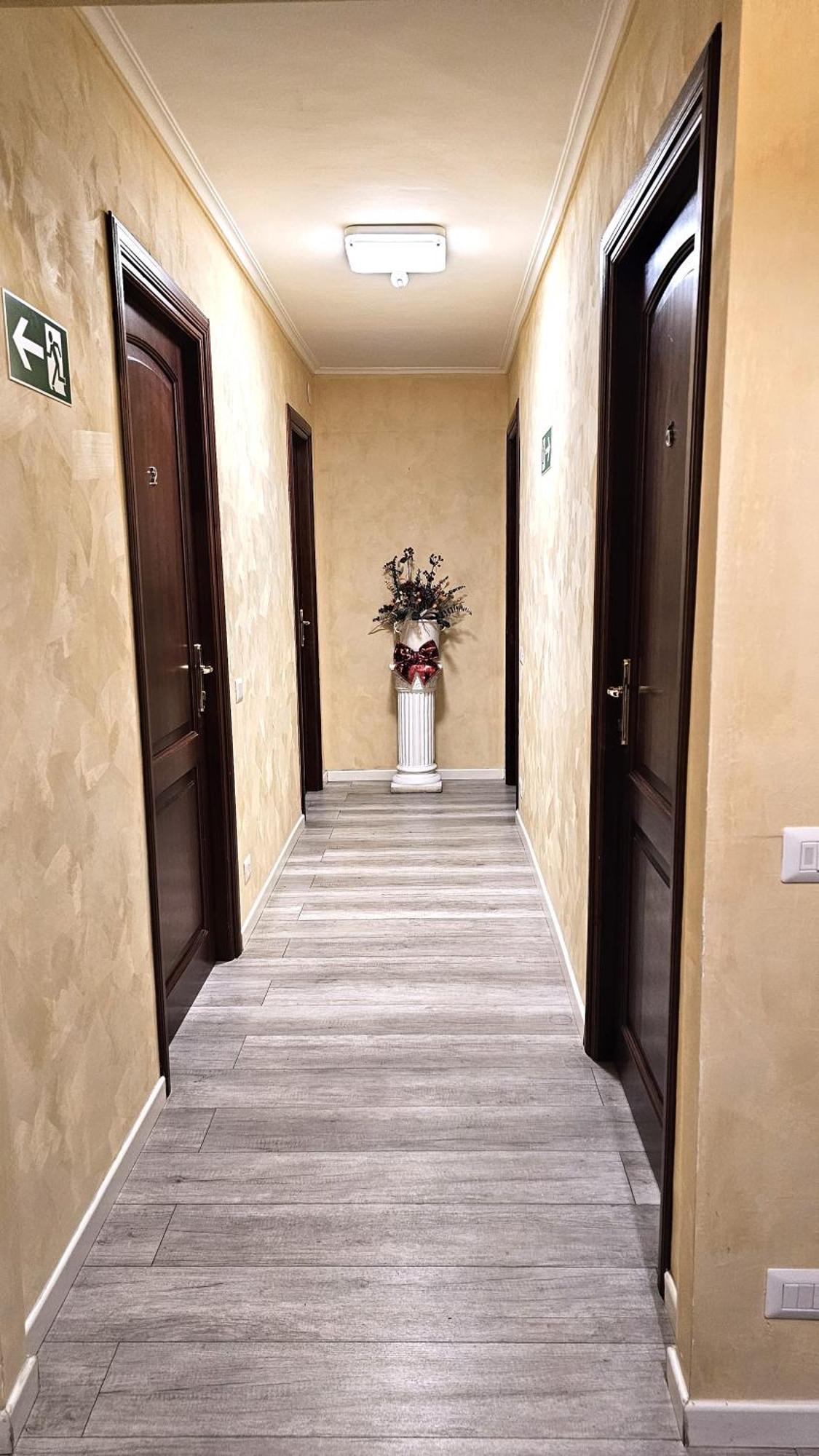 Girasole Suites Rome Bagian luar foto